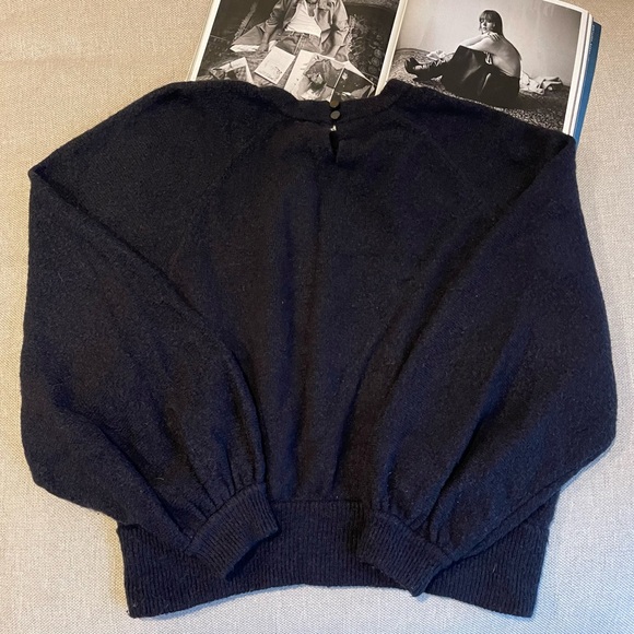 J Crew Crewneck Gathered Sweater In Black Size M - Picture 14 of 14